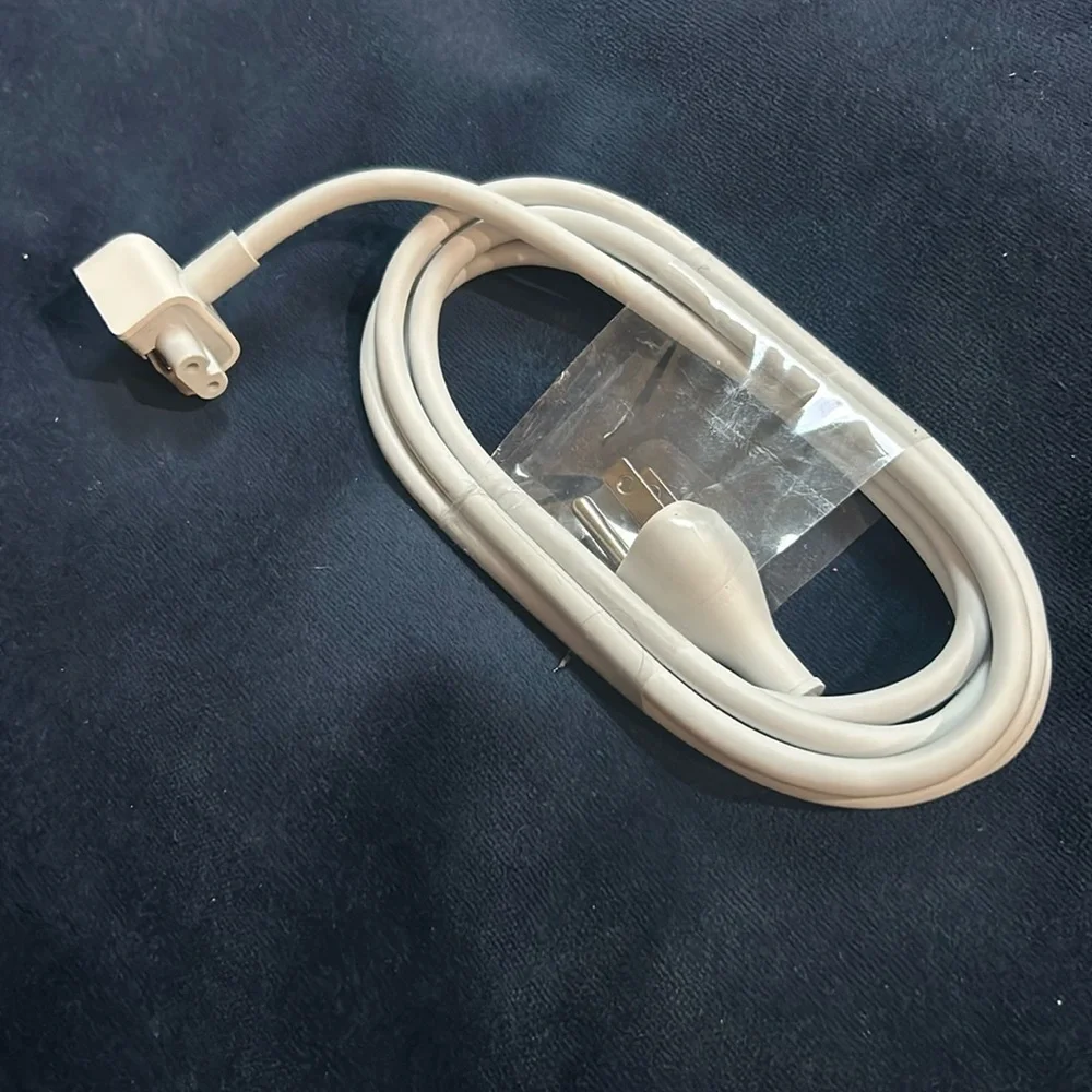 Apple Genuine Power Adapter‎ Extension Cable